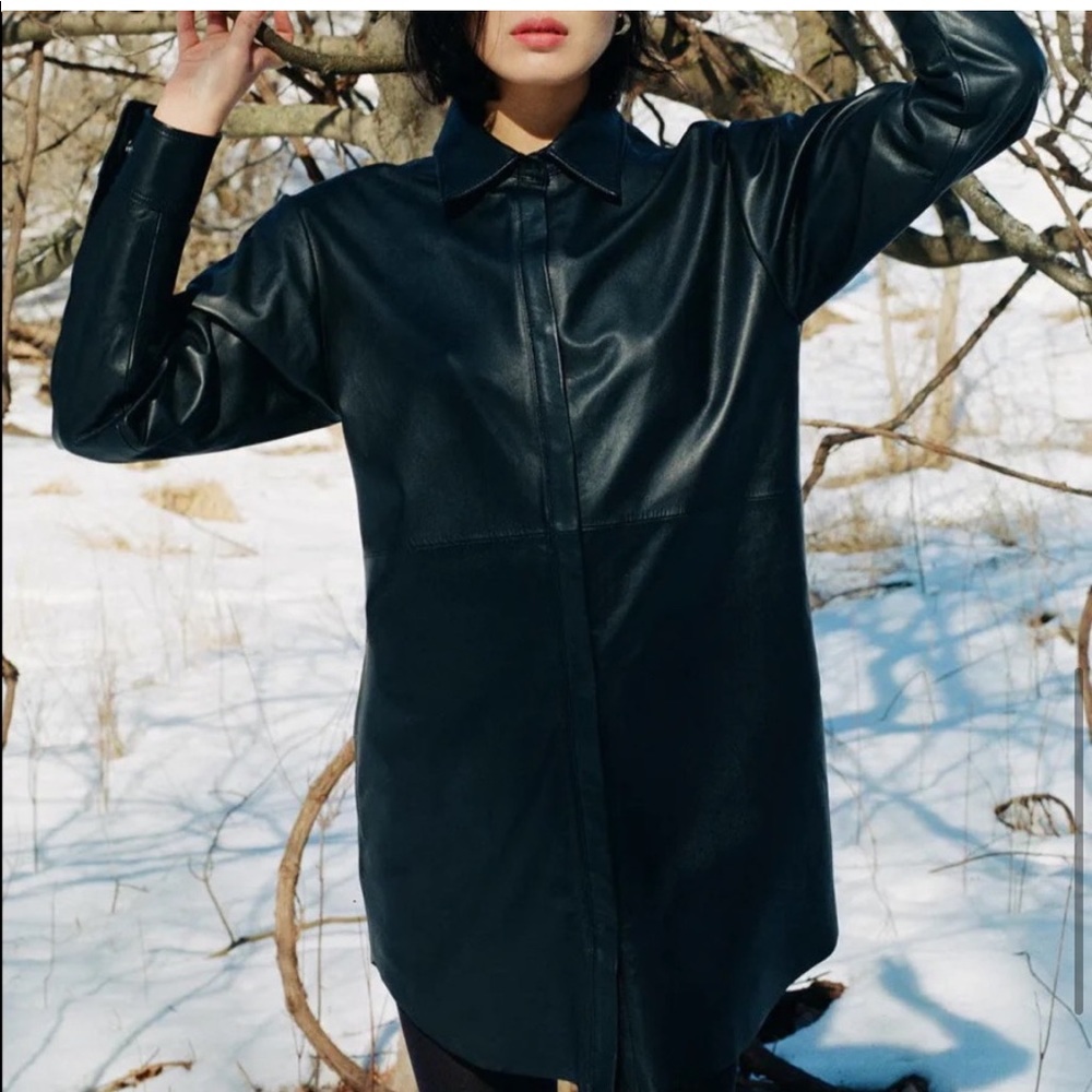 Black leather - Picture 9 of 12